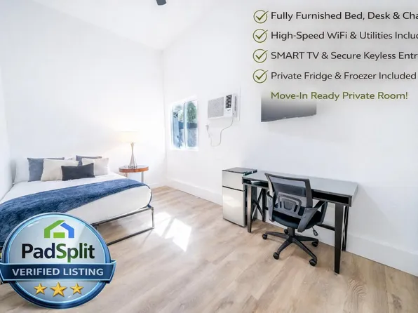 (undisclosed Address), Las Vegas, NV 89104