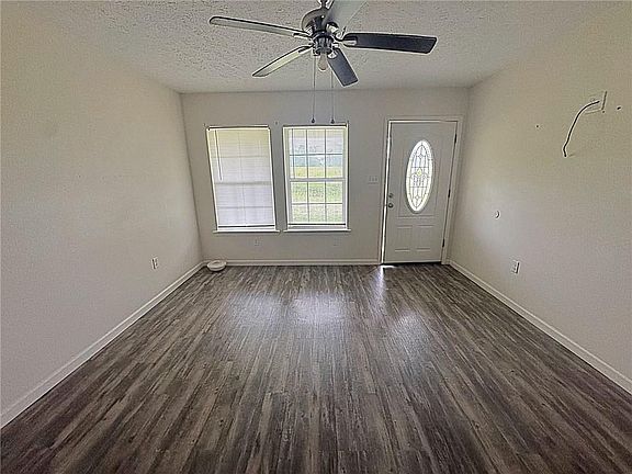 2nd image of 1098 & 1102 Benjamin Dr