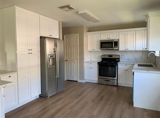 9703 Hallmark Ln, Pearland, TX 77584