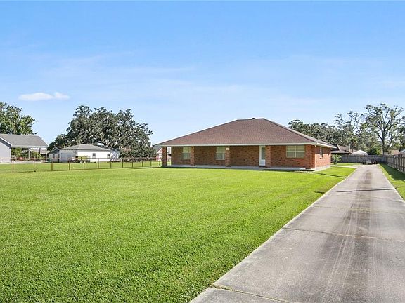 2nd image of 2309 Broas Dr