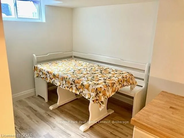 11 Auburn St — Photo 13