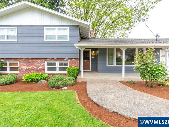 4th image of 2686 Mountain View Dr S