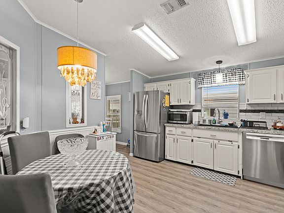 3rd image of 245 Camino Del Rio