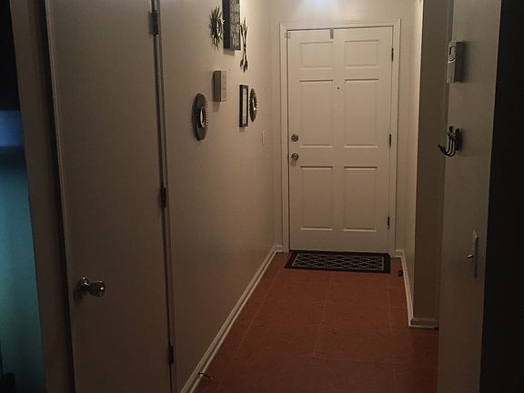 4th image of 4385 Spurline Dr S