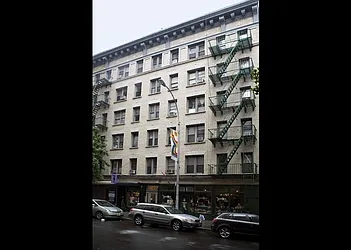 Rented by Manhattist