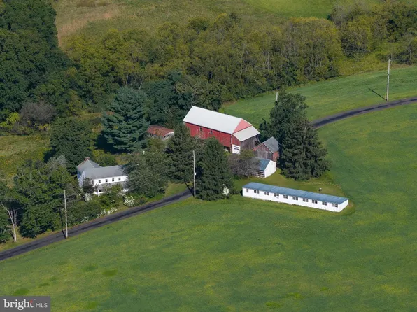155 Hunsberger Rd, Telford, PA 18969