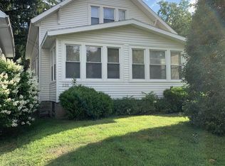 2211 Plum St, Niskayuna, NY 12309