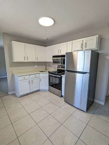 86 Sherman Ave #3 Photo 1