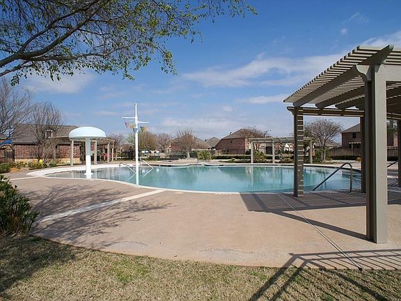 3rd image of 5909 Misty Breeze Dr