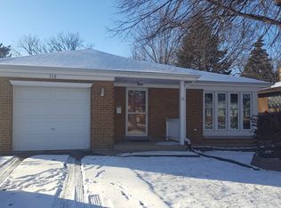 310 S Mount Prospect Rd, Mount Prospect, IL 60056