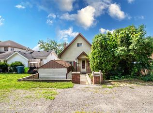 6903 Dandison Blvd, West Bloomfield, MI
