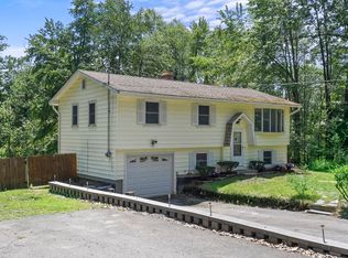 79 Day St, Leominster, MA 01453