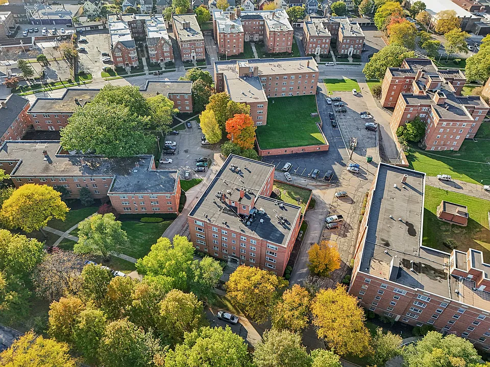 Embassy House Apartments