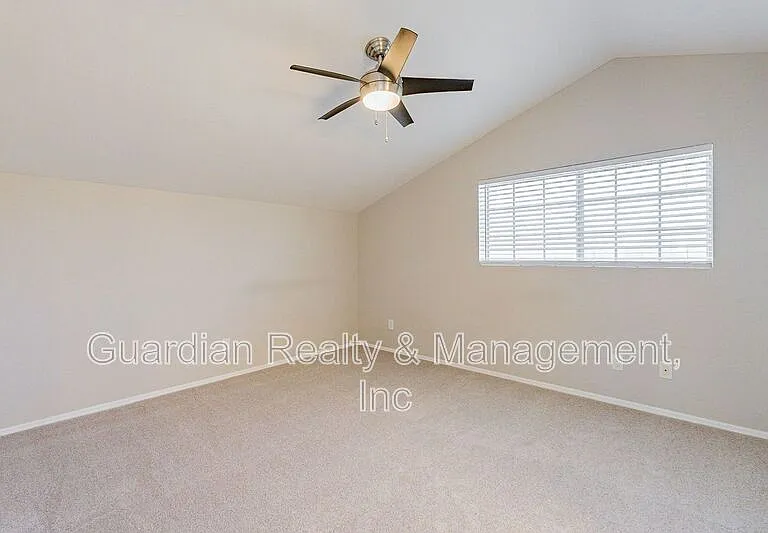 4389 S Potter Dr — Photo 15