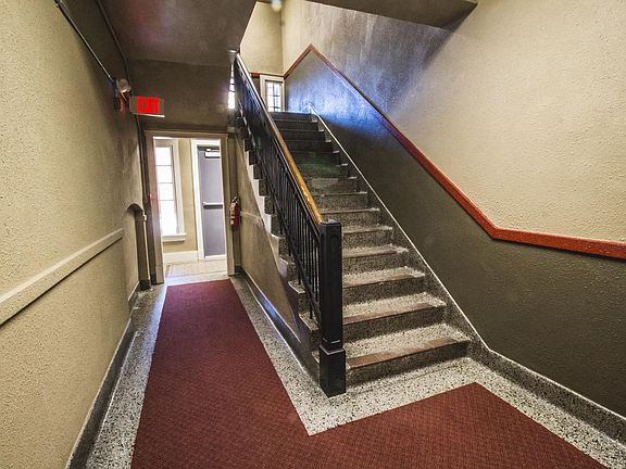 3rd image of 2243 Jones St APT 102