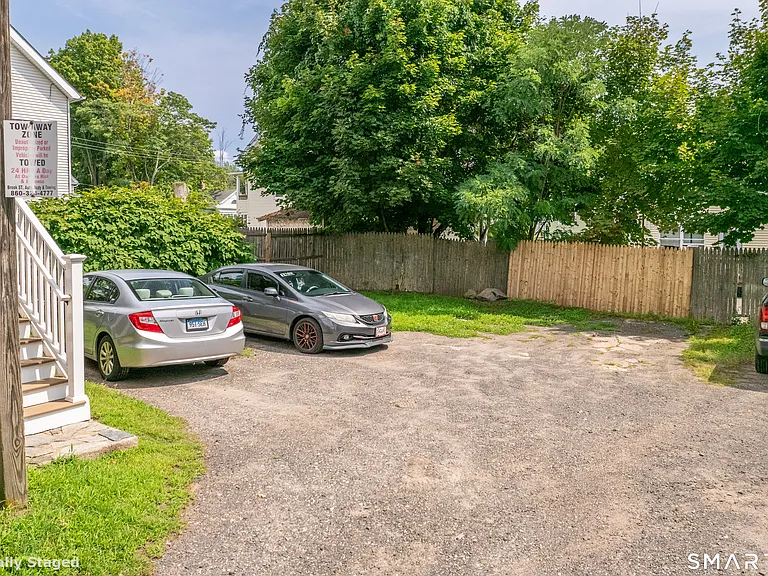 13 Ingraham Pl — Photo 8