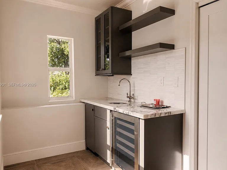 3190 Sheridan Ave — Photo 20