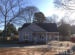 602 W East Strickland St, Four Oaks, NC 27524