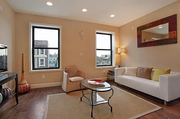 Rented by Brick&Mortar | media 15