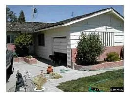 3340 Heights Dr photo 1