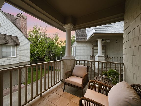 4th image of 2409 Ralph St #D