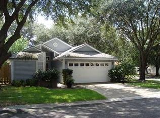 1436 Walden Oaks Pl, Plant City, FL 33563