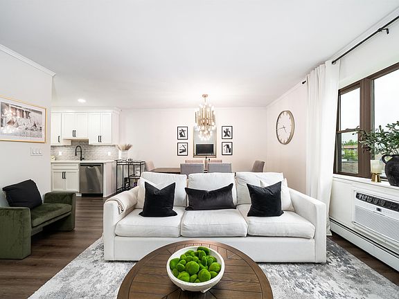 4th image of 141 Park Ave APT 8