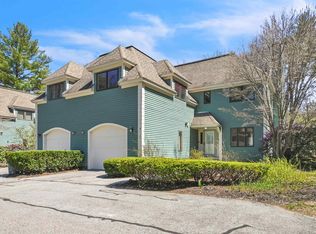 9 Clearwater Dr, Dover, NH 03820