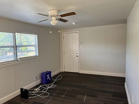 5th image of 616 13th St Floor 2