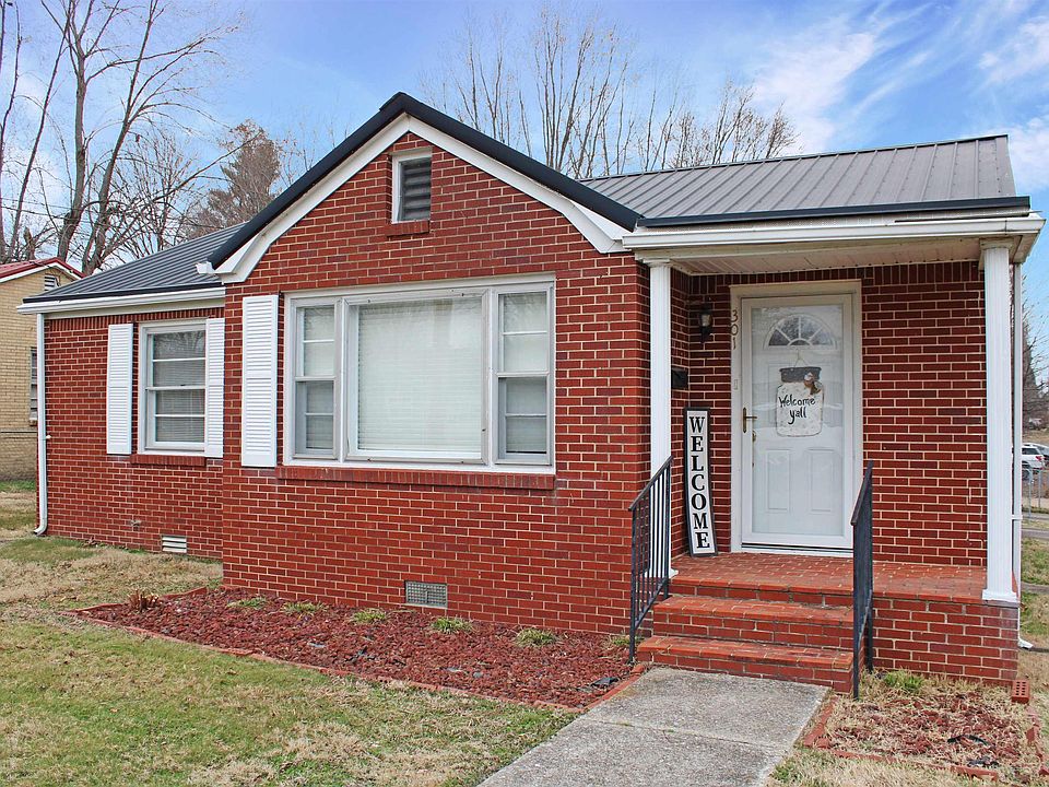 1st image of 301 Parker St