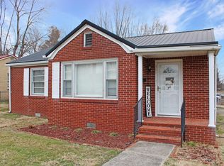 301 Parker St, Mayfield, KY 42066