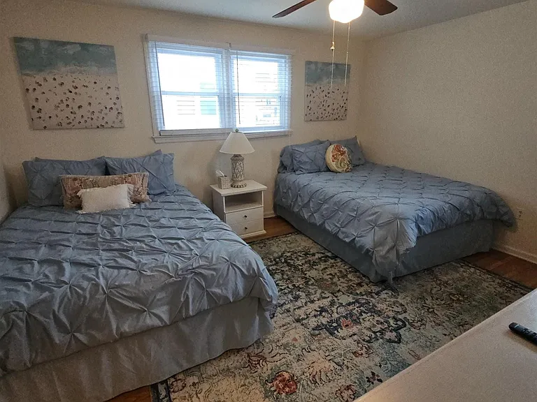 6901 Ventnor Ave #2 — Photo 30