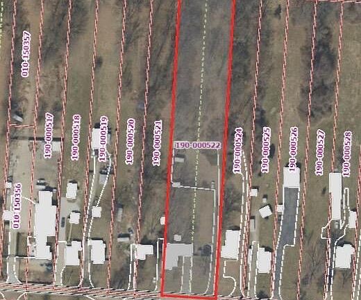 4th image of 2808 Drake Rd