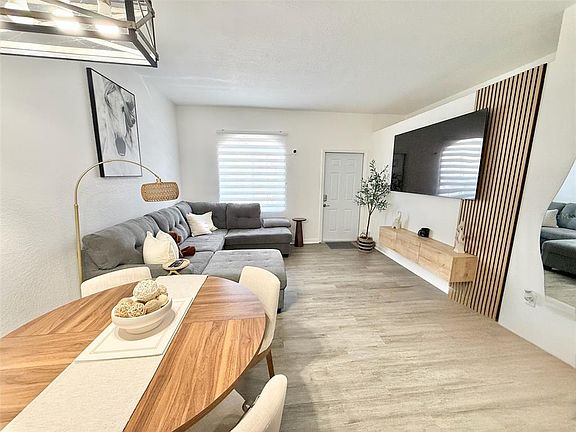 5th image of 22102 INDIAN CREEK DRIVE #1