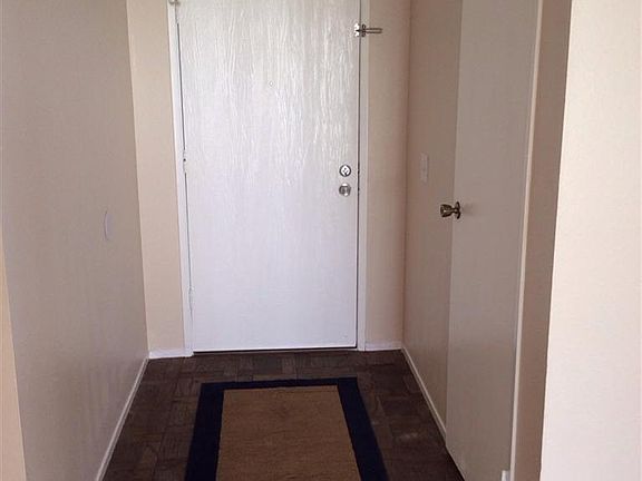 3rd image of 9137 Plumgrove Way