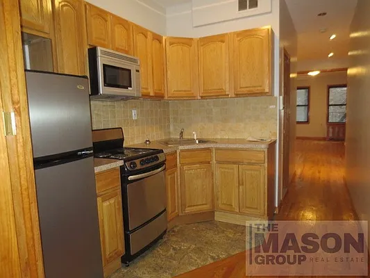 Rented by Mason Group LLC | media 28