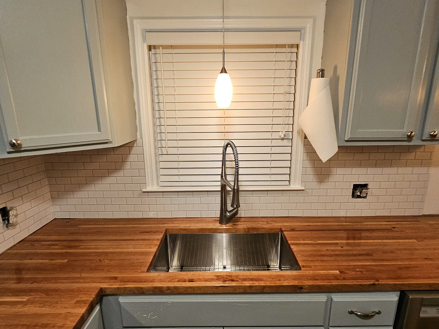 3 bed, 1300 sqft, $2,500 — Photo 3