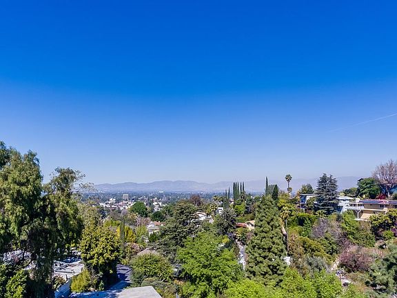 2nd image of 3901 Ventura Canyon Ave