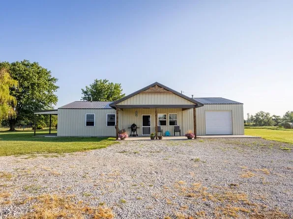 551 NW 10th Ln, Lamar, MO 64759