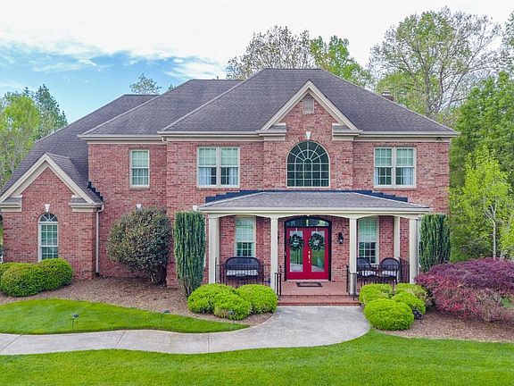 2nd image of 107 Whitley Way
