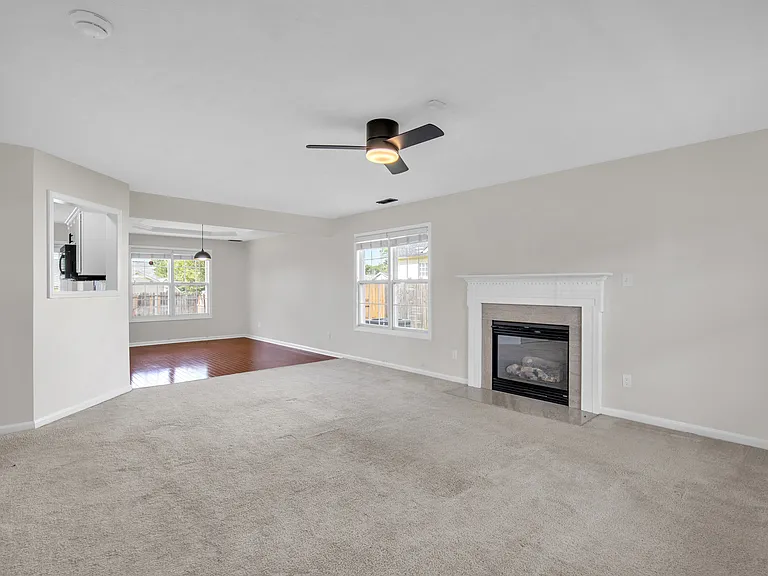 5020 Windflower Dr — Photo 6