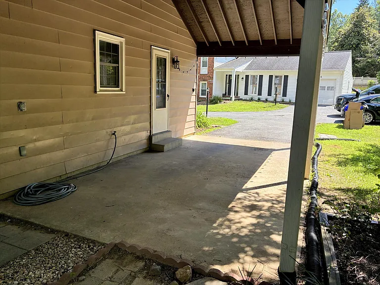 4834 King Solomon Dr — Photo 31