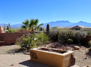 1071 W Calle Artistica, Green Valley, AZ 85614
