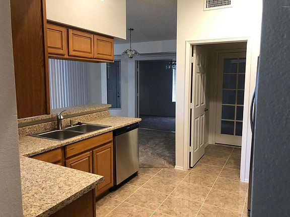 3rd image of 3524 N Copenhagen Dr