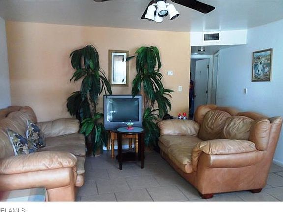 3rd image of 4757 Orange Grove Blvd APT 2