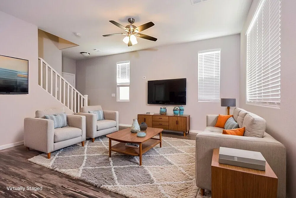 3 bed, 2.5 bath, 1365 sqft, $2,275 — Photo 4