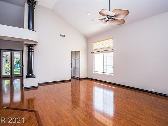 4th image of 7609 Belmondo Ln