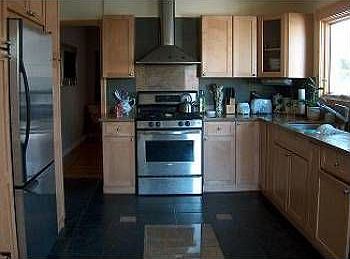 2nd image of 5828 Shattuck Ave