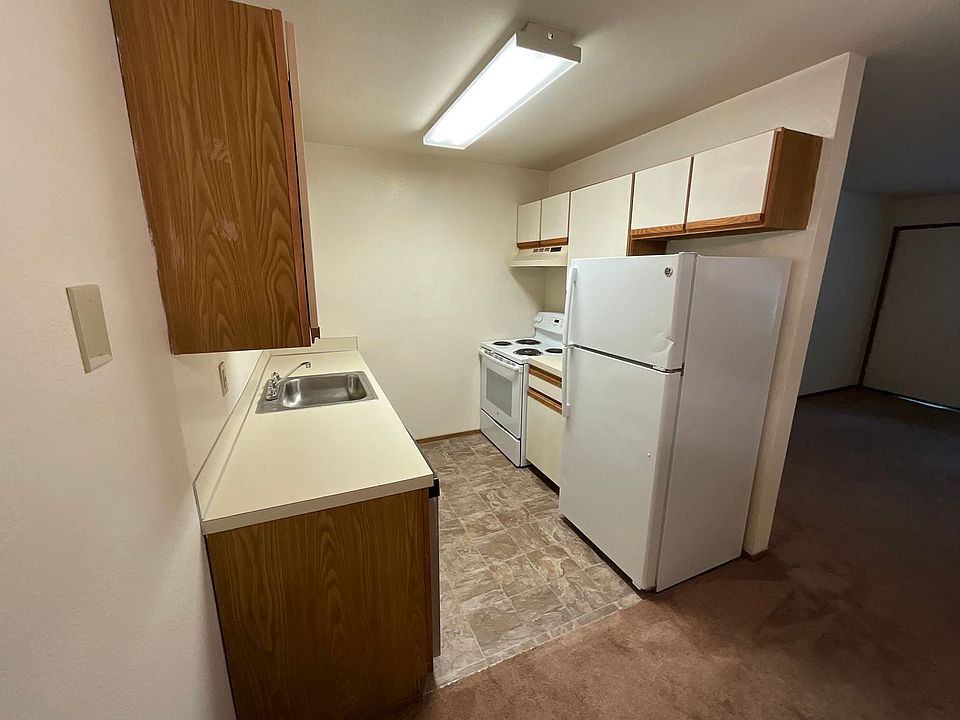 1st image of 17910 142nd Ave NE #A-8