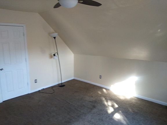 3rd image of 941 S 19th St Floor 3